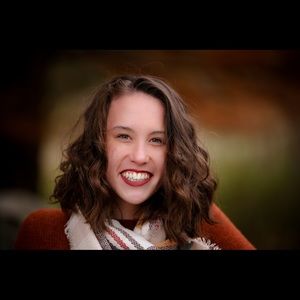 Meet your Posher, Ava